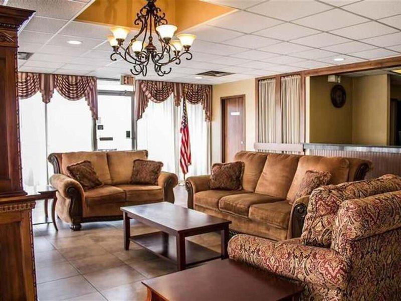 Baymont By Wyndham Youngstown Esterno foto